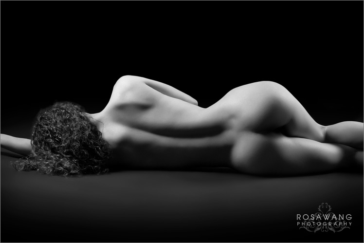 Capture your Beauty with Artistic Nude Photography